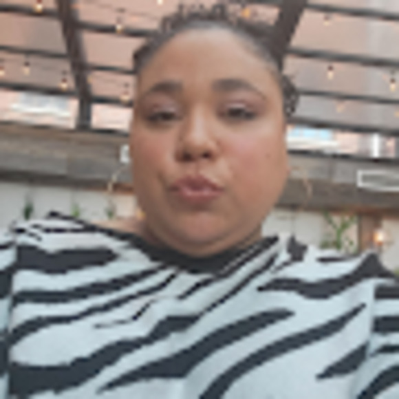 Meet your Posher, Elizabeth - Picture 1 of 1